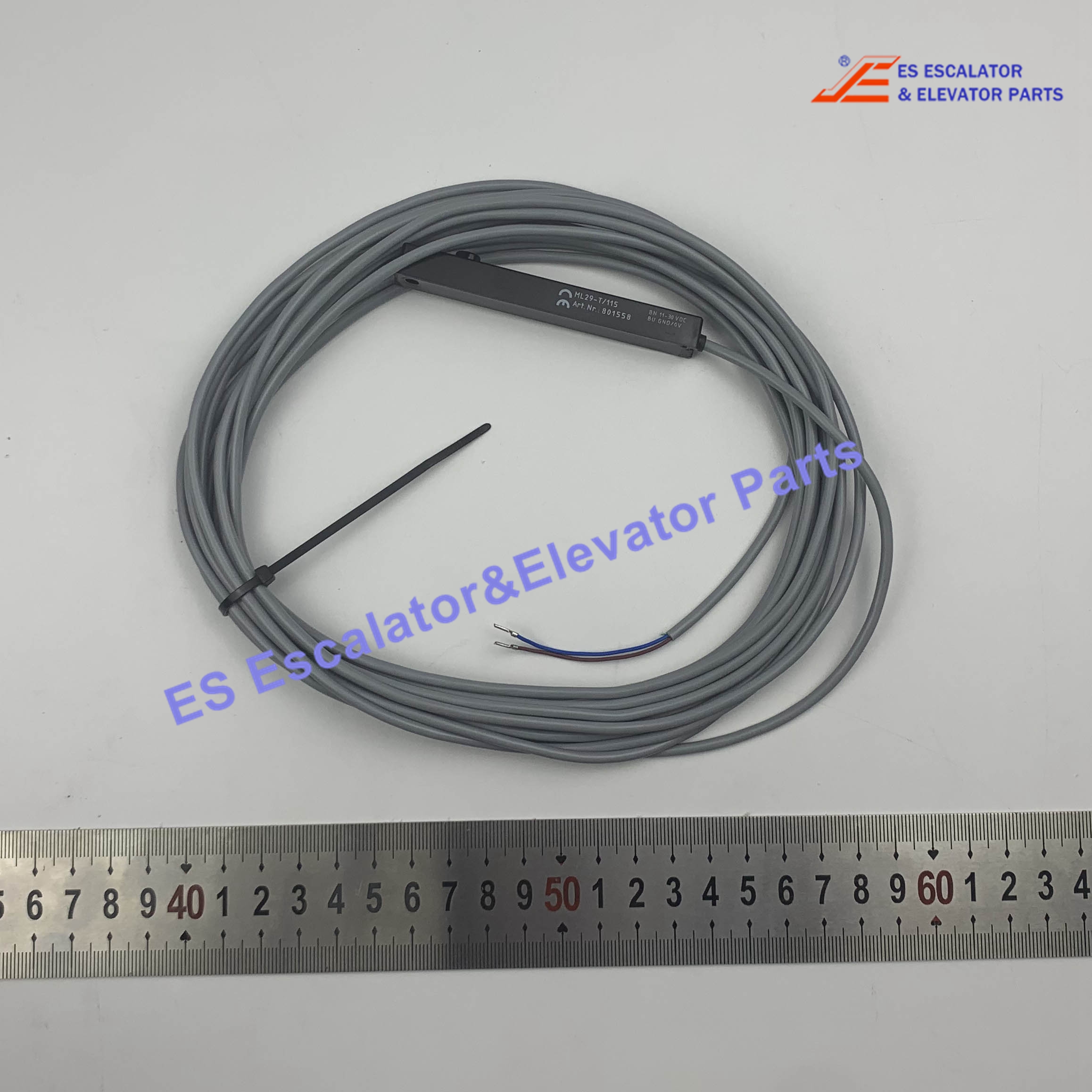 KM5070528 Escalator Light Beam Transmitter R20E3X Escalator Release 1.6 10-30VDC Use For Kone
